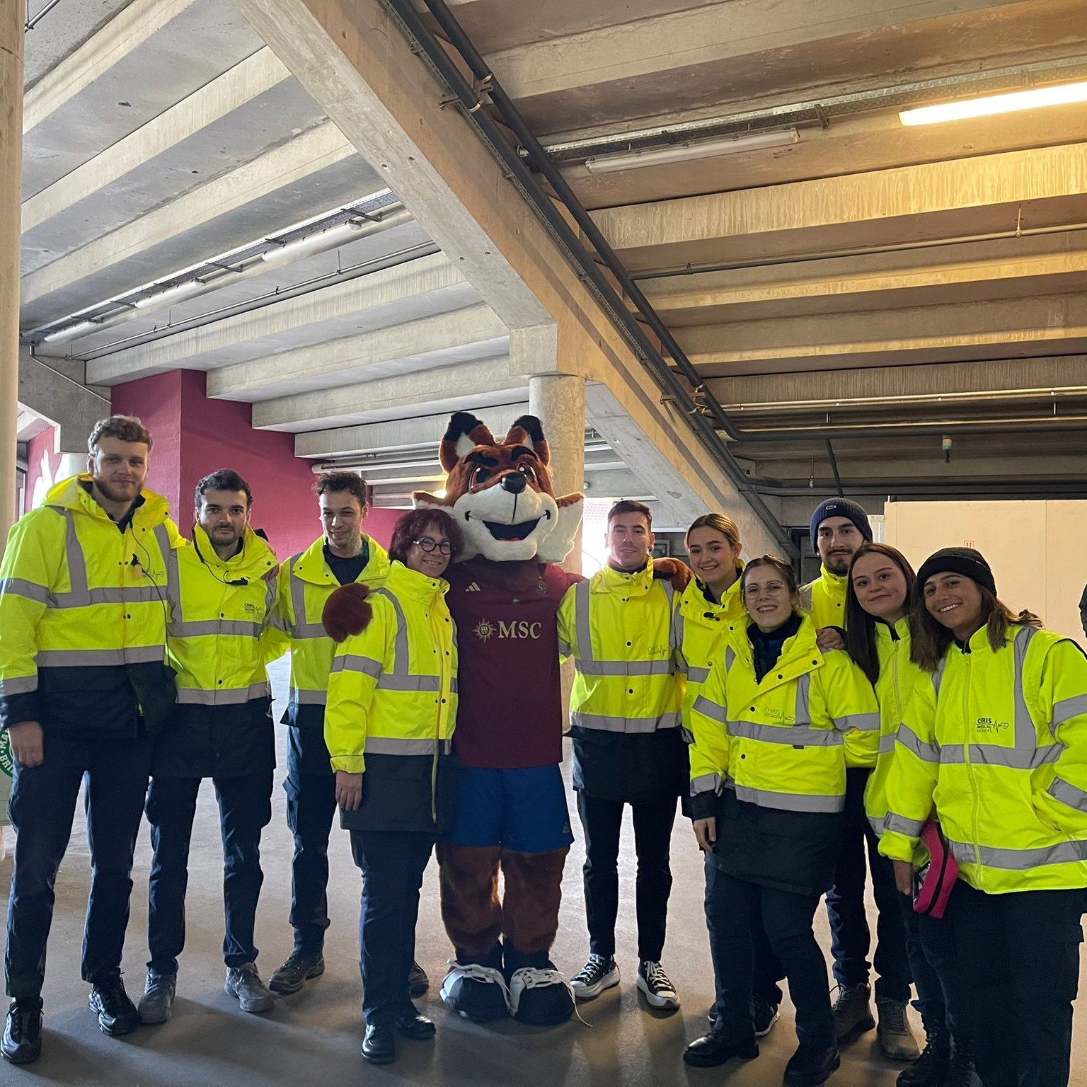 🎉 135 ans du Servette FC ! 🎉
Ce samedi 15 mars 2025, nous célébrons aux côtés de notre partenaire ses 135 ans ⚽️🔥
Chris Medical Services sera sur place afin d’assurer le dispositif médico-sanitaire de l’événement. 🚑🩺
Venez nombreux soutenir vos équipes et vivre ensemble ce moment de fête ! 🎊🎂🥳
#premierssecours #firstaid #secours #football #servette #stadedegeneve #StadedeGenève #chrismedicalservices