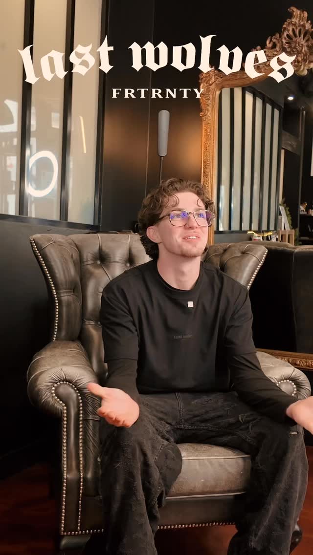 Découvrez Lucas, apprentis coiffeur au barber last wolves à Brest 🐺
#lastwolves #barberbrest #coupehommebrest #brestcoiffeur