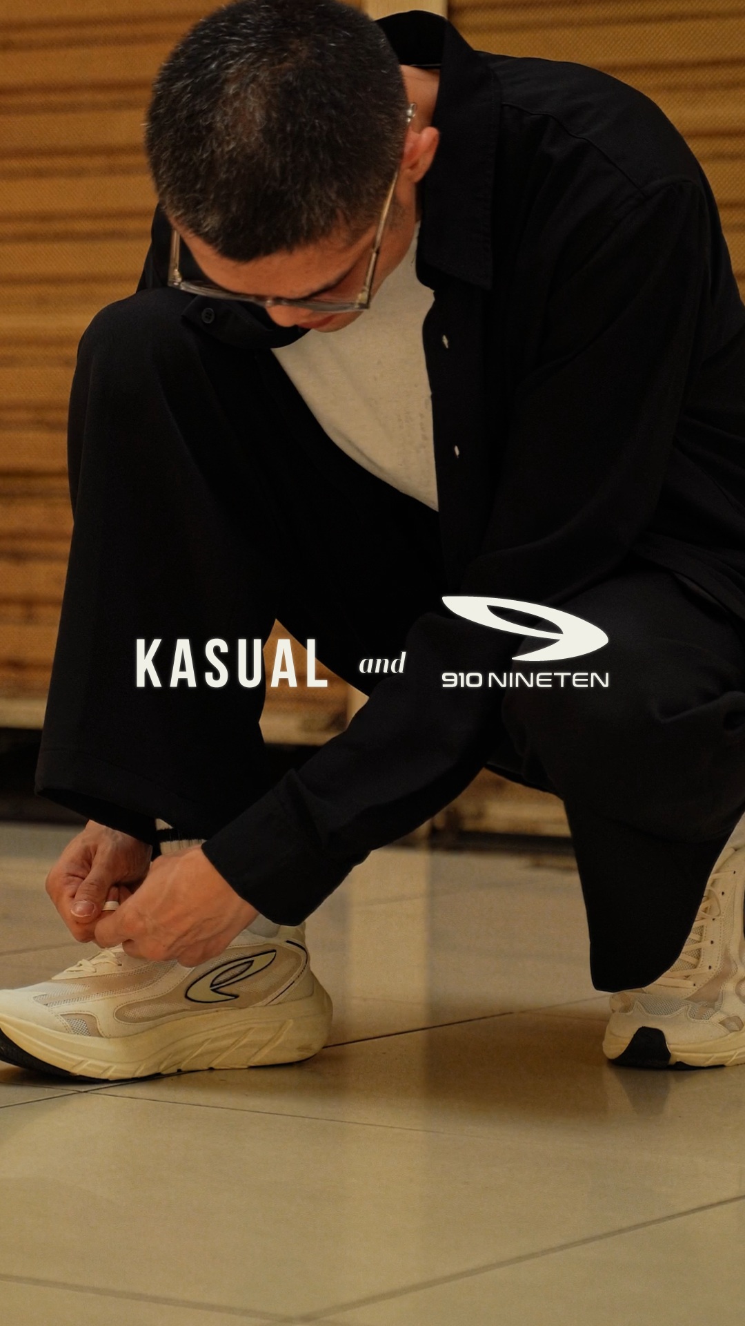Every street has its own tempo, and we move with it. This mini-editorial for KASUAL and 910 Sportstyle captures that flow, where apparel tailored for ease meet sneakers born from performance. Function becomes style, and motion becomes effortless. #KASUAL #910Sportstyle #SneakersToWork ————————— Creative Direction: STW
Production: Ads Kreasi @adskreasi
Music by Ngangah (PUSH/PULL) @ngangah__ Every street has its own tempo, and we move with it. This mini-editorial for KASUAL and 910 Sportstyle captures that flow, where apparel tailored for ease meet sneakers born from performance. Function becomes style, and motion becomes effortless. #KASUAL #910Sportstyle #SneakersToWork ————————— Creative Direction: STW
Production: Ads Kreasi @adskreasi
Music by Ngangah (PUSH/PULL) @ngangah__