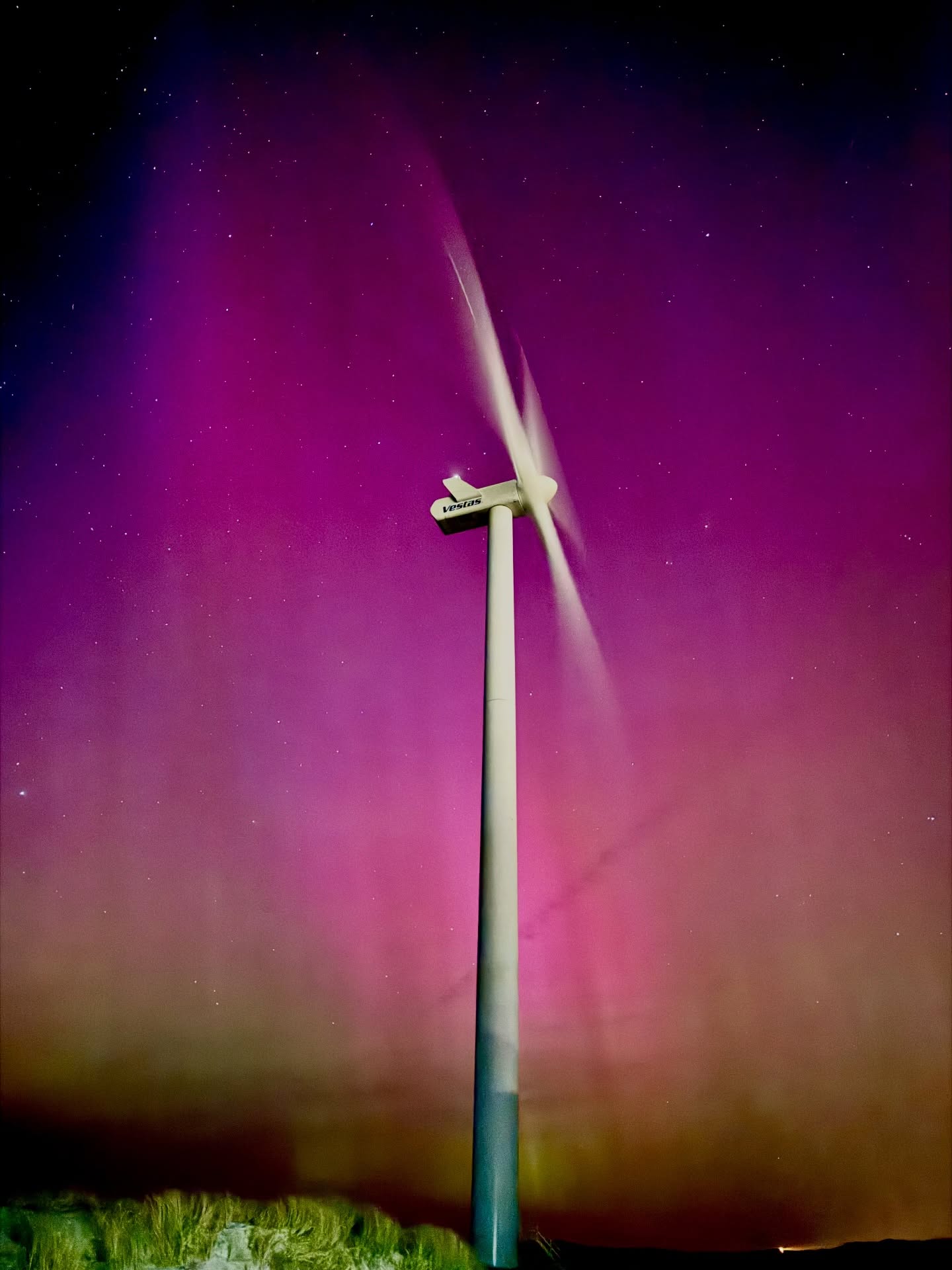 Et par billeder af det vilde nordlys skudt ved møllerne på n…