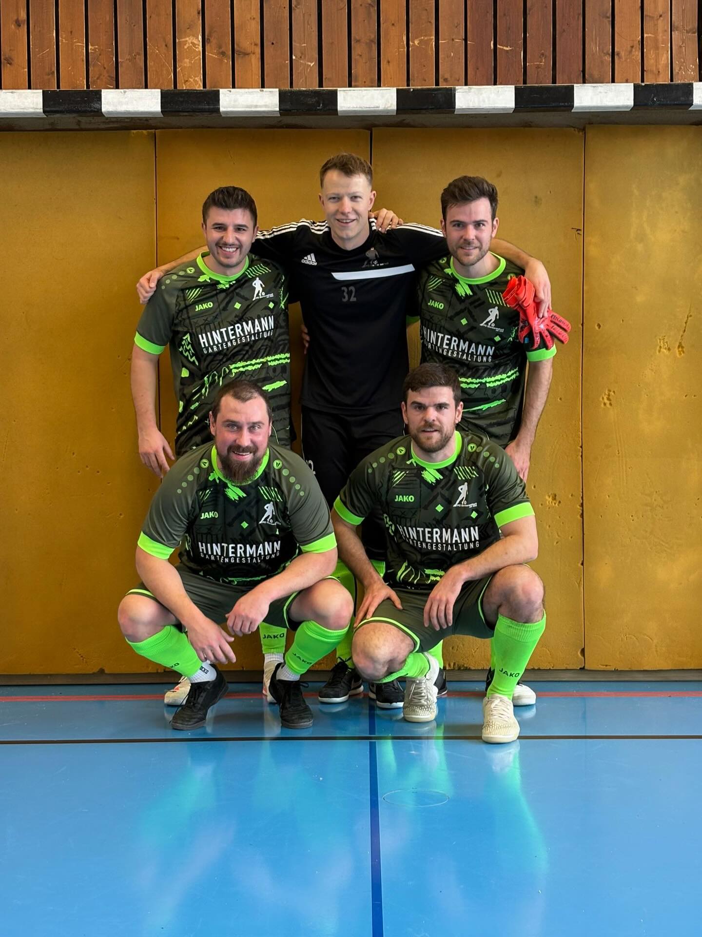 🏆🏆 Turniersieg🏆🏆
Unsere Senioren 30+ haben Mitte Januar ihr Hallen Turnier in Nebikon gewonnen.
Gratulation zu dieser starken Leistung🤜🤛
Immer weiter…
Allez Gonti💚🤍
#team #sieg #immerweiter #freunde #fcg💚🤍🏆 🏆🏆 Turniersieg🏆🏆
Unsere Senioren 30+ haben Mitte Januar ihr Hallen Turnier in Nebikon gewonnen.
Gratulation zu dieser starken Leistung🤜🤛
Immer weiter…
Allez Gonti💚🤍
#team #sieg #immerweiter #freunde #fcg💚🤍🏆