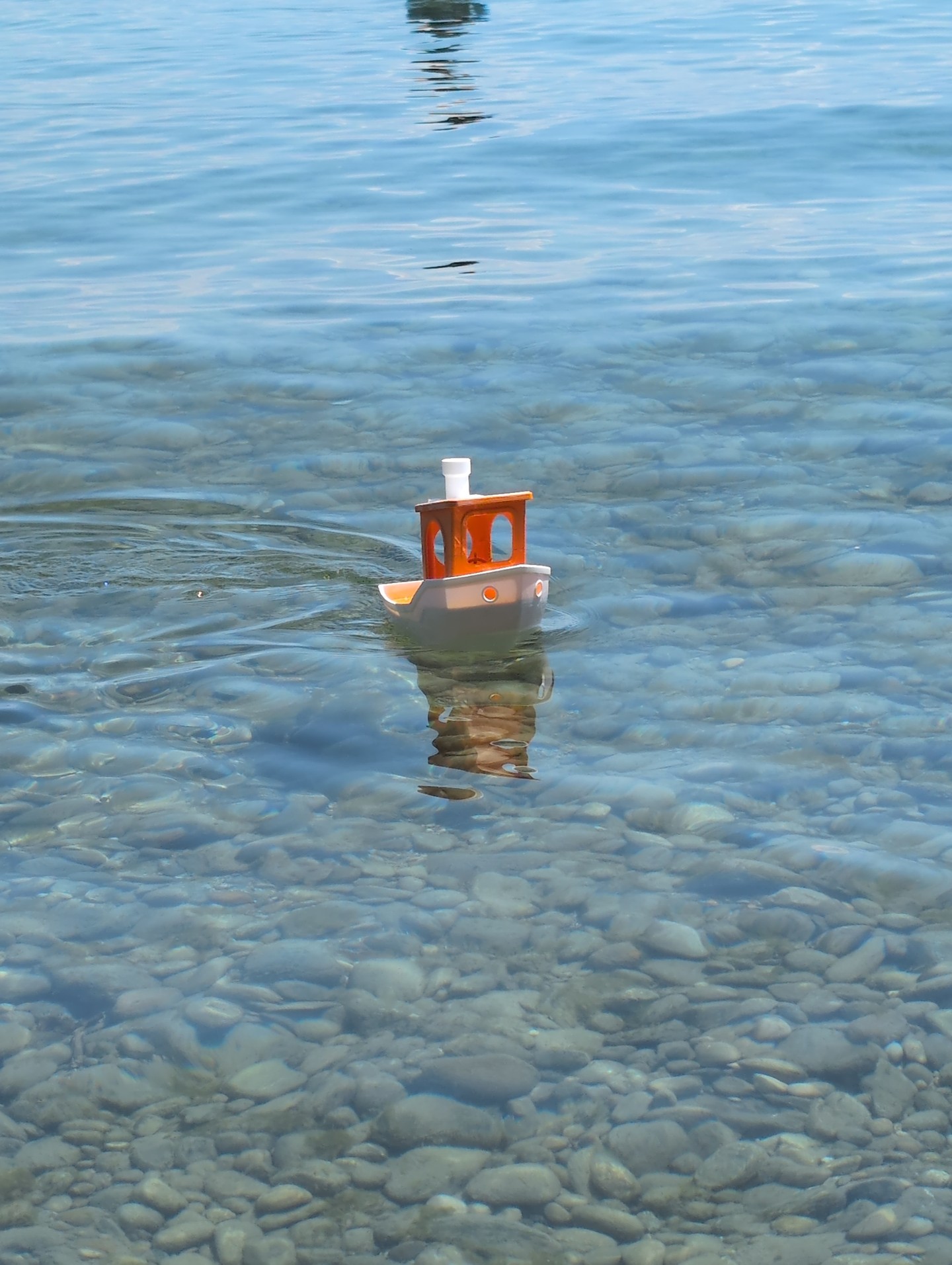 Bring your imagination to life with 3D printing! Check out this awesome custom RC Benchy created by Thullen on Printables.com - perfect for kids and adults alike who love home made adventure #3DPrinting #CustomToys #RCBenchy
