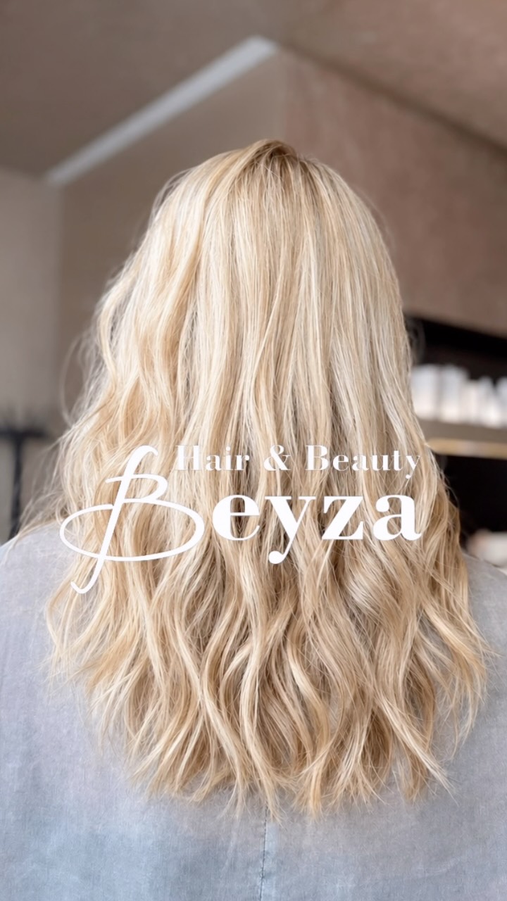 ✨ Vorher ➡️ Nachher by Talia ✨Aus einem warmen, herausgewachsenen Blond wurde ein strahl....